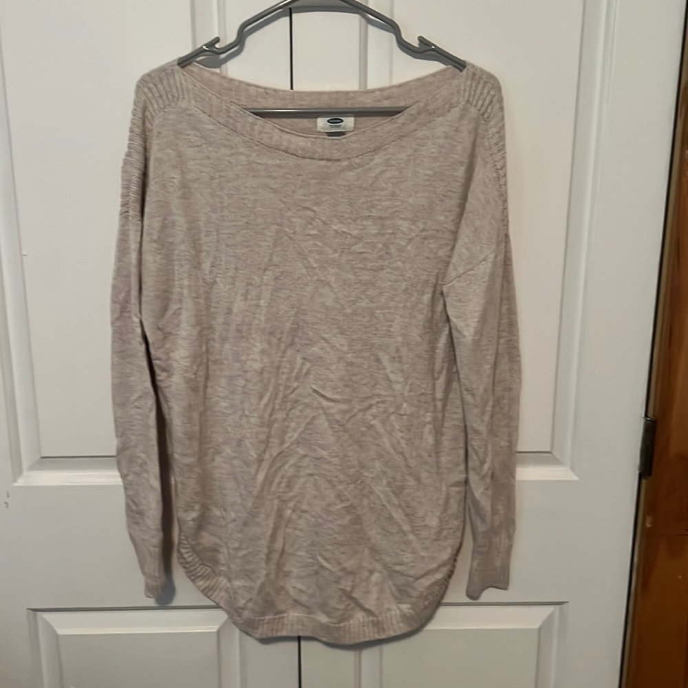 Boat neck sweater